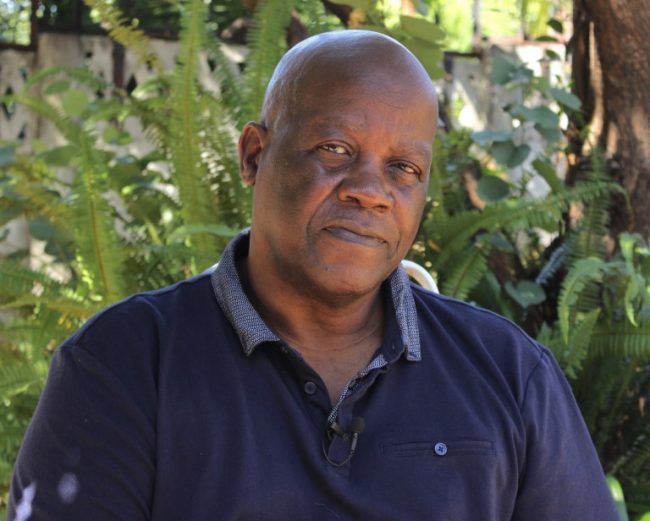Poet David Mungoshi
